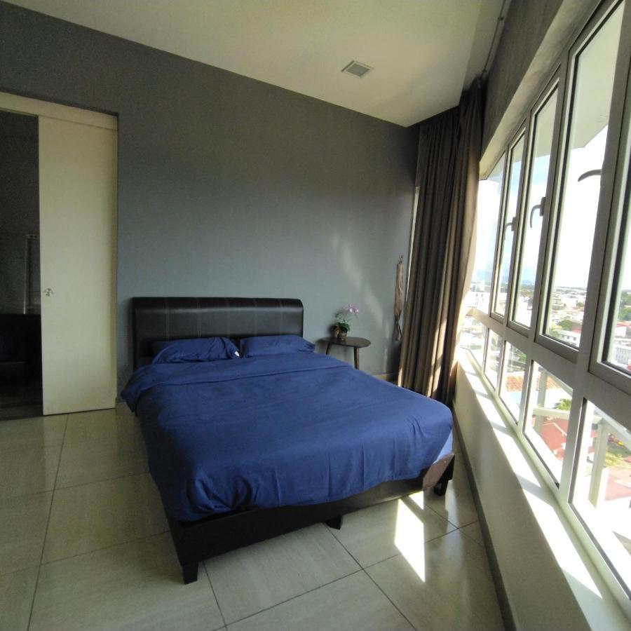 Octagon Premium Town Center 2br 121 By Grab A Apartment *