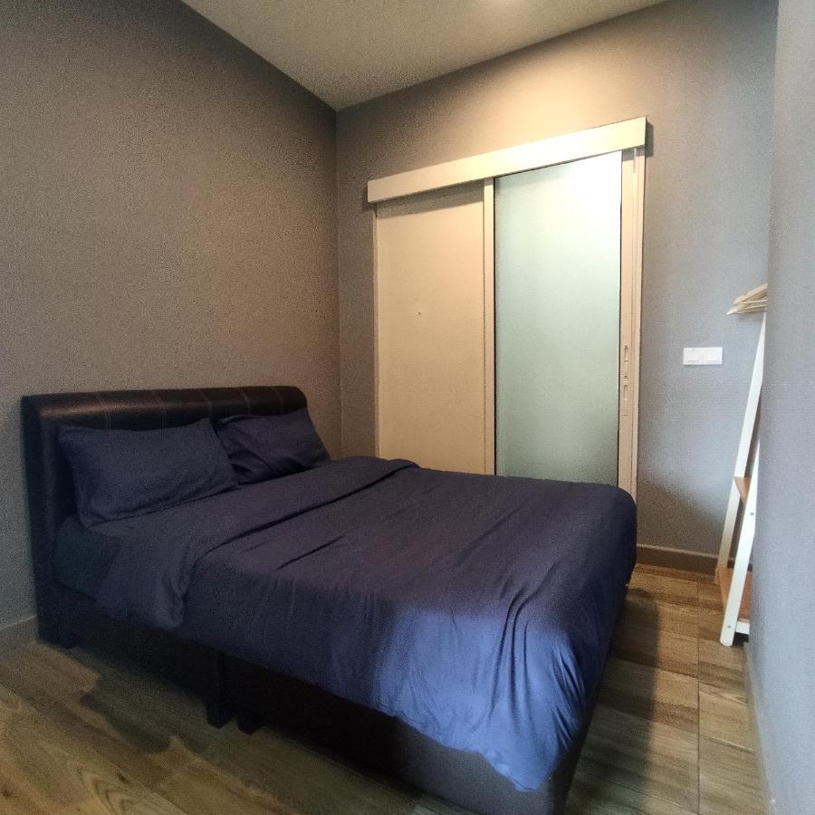 Octagon Premium Town Center 2br 121 By Grab A *